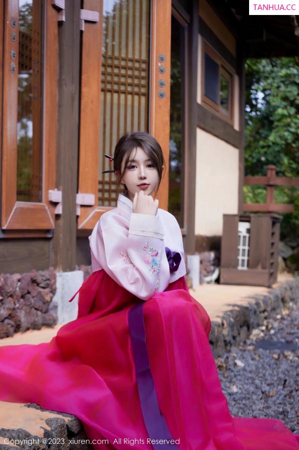 tina_甜仔  [XiuRen]高清写真图 2023.10.18 No.7522 tina_甜仔 济州岛旅拍第6张图片